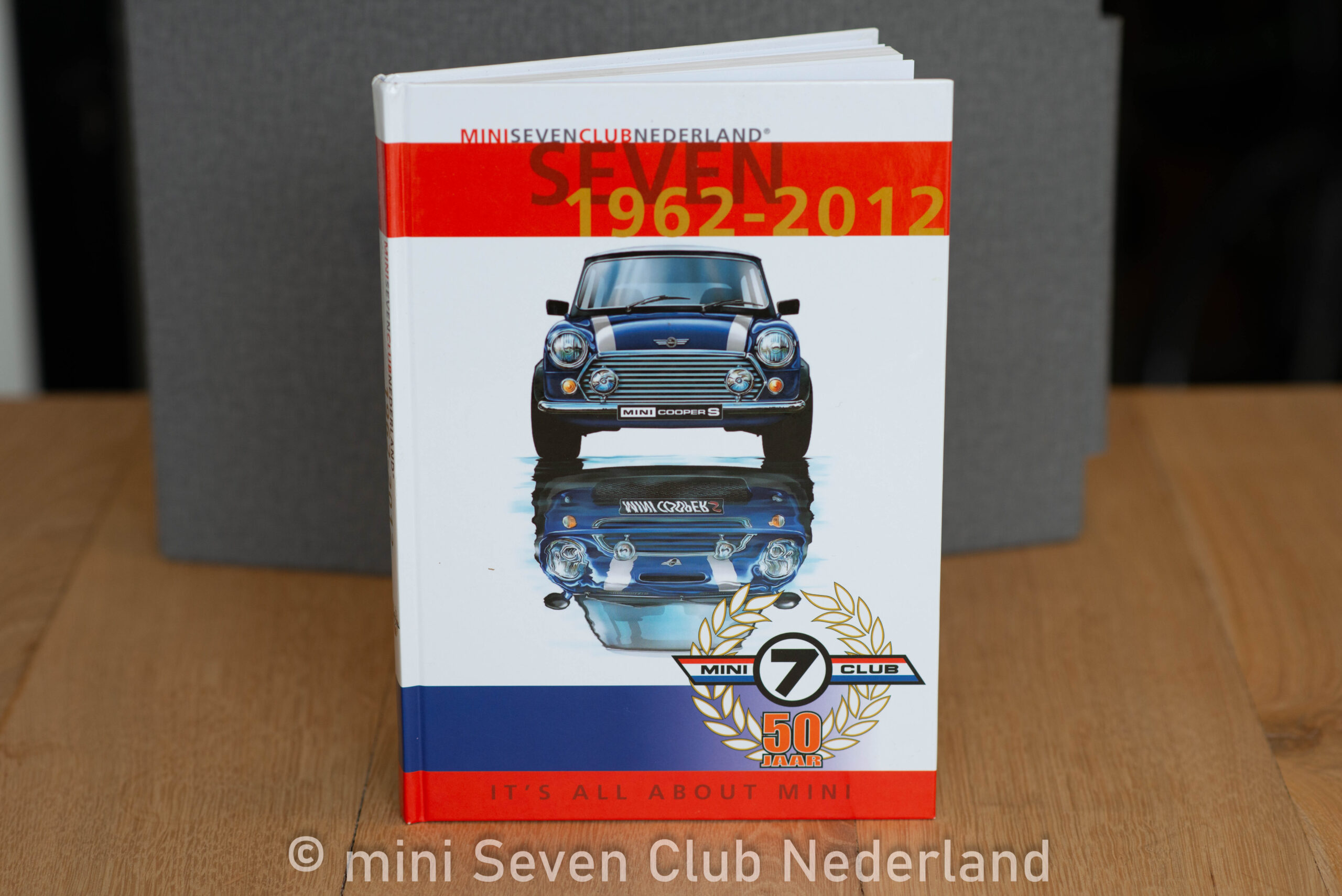 Jubileumboek Minin Seven Club Nederland